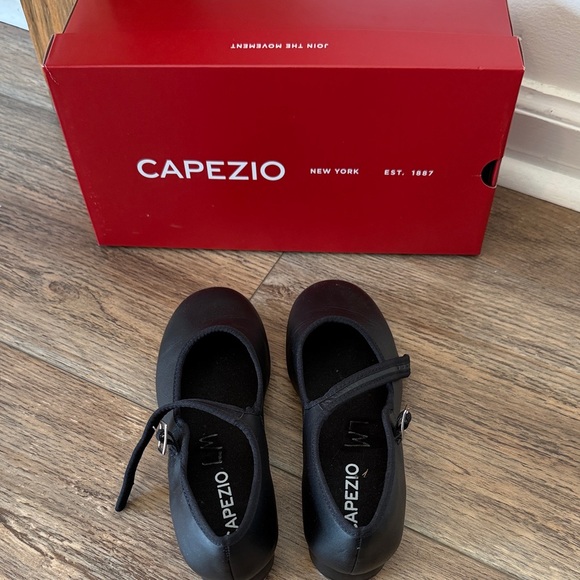 Capezio Other - CAPEZIO Tap Shoes (Mary Jane style)!